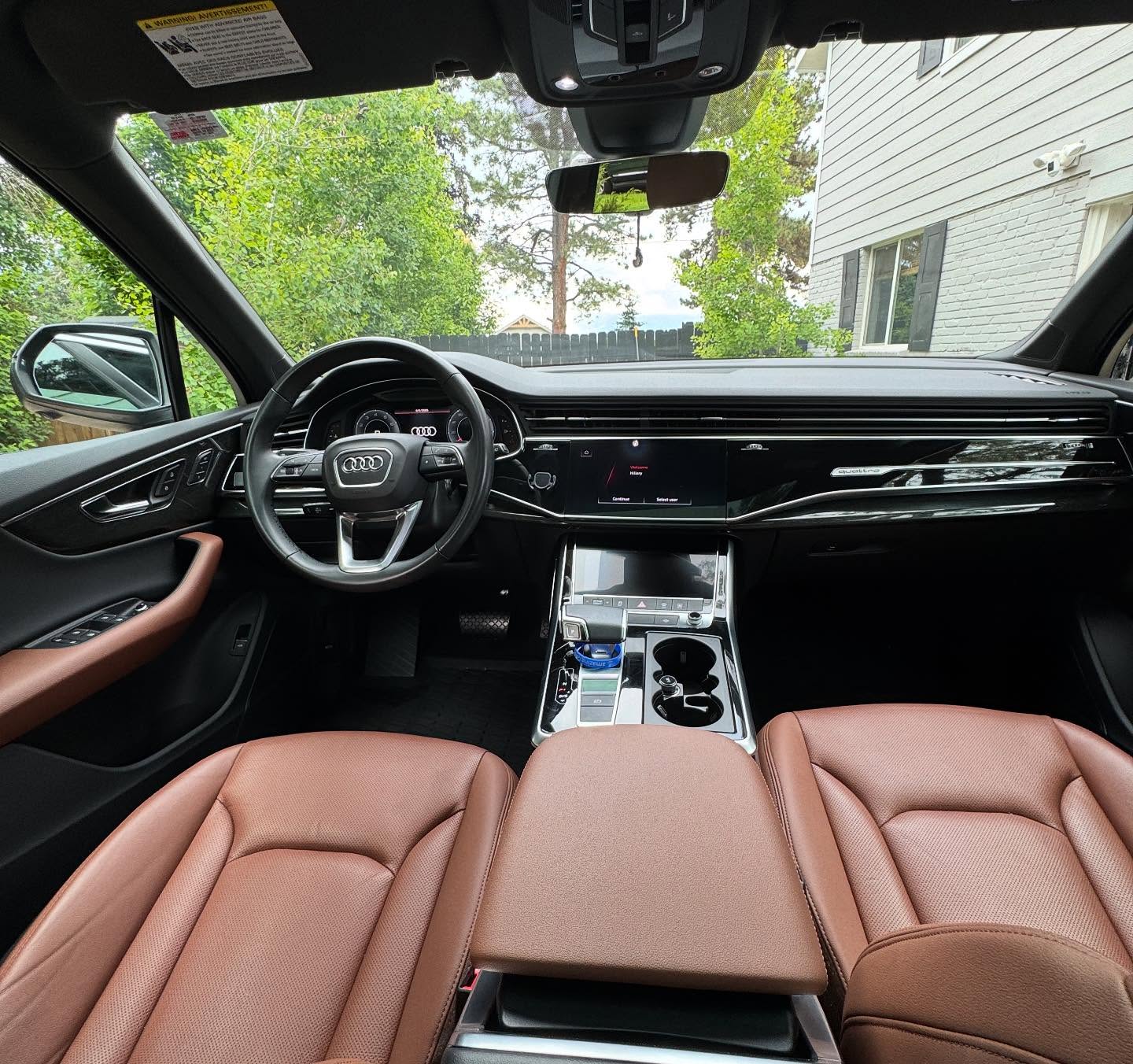Cognac leather interior, detailed dashboard and console